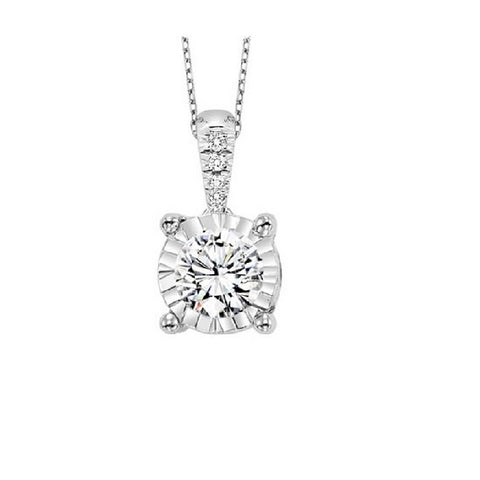 14K Diamond Pendant (0.10 CTW)