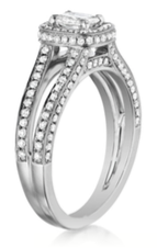 Henri Daussi Cushion Collection Diamond Ring Setting (0.8 CTW)